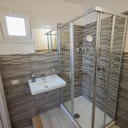 Guest house Fuori Rotta 3*