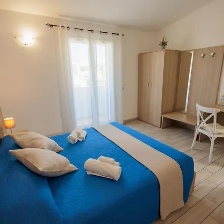 Guest house Fuori Rotta 3*