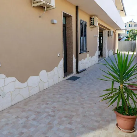 Fuori Rotta Guest house 3*