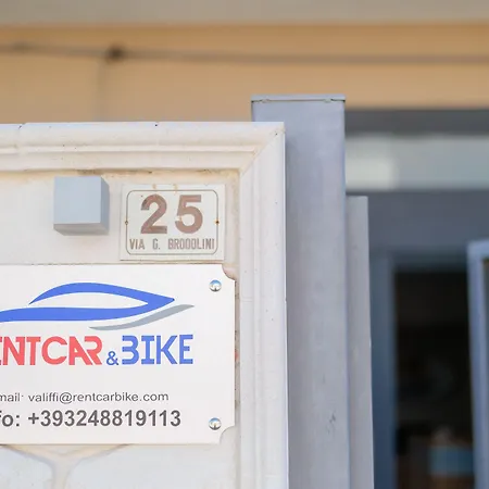 Fuori Rotta 4* Avola